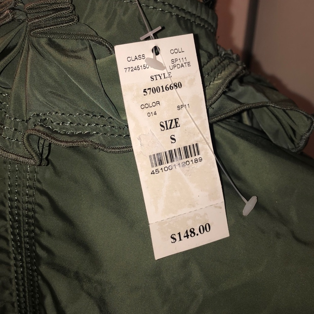 WH|BM Military Green Ruffled Jacket_6